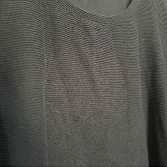 EVRI Black Relaxed Ruffled Short Sleeve T-Shirt - Picture 5 of 8